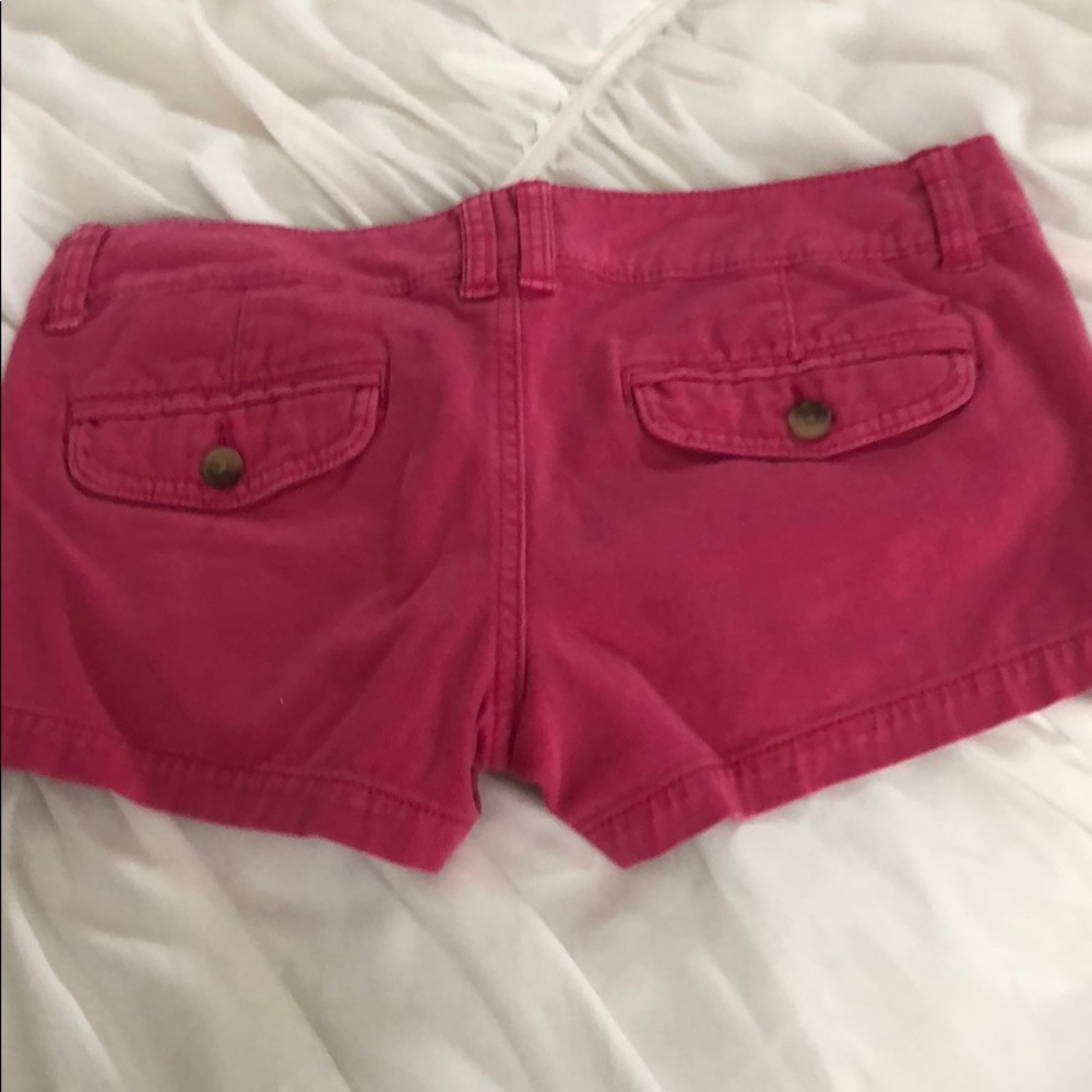 Shorts - Picture 3 of 3